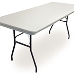 Plastic foldable table